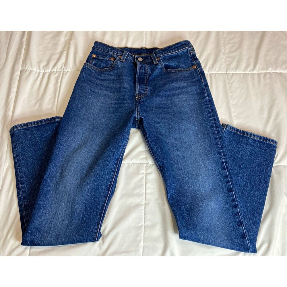 Levi's Women's 501 Blue Medium Wash Denim Jeans Button Fly 5-Pocket 27
